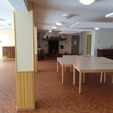 Peyranere Vandrarhem Urdos