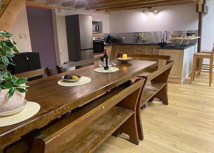 Peyranere Vandrarhem *